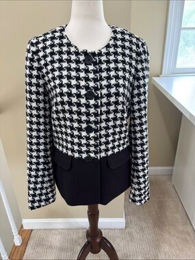 Talbots Black & White Houndstooth Cropped Blazer W/Contrasting Black Panel 8P
